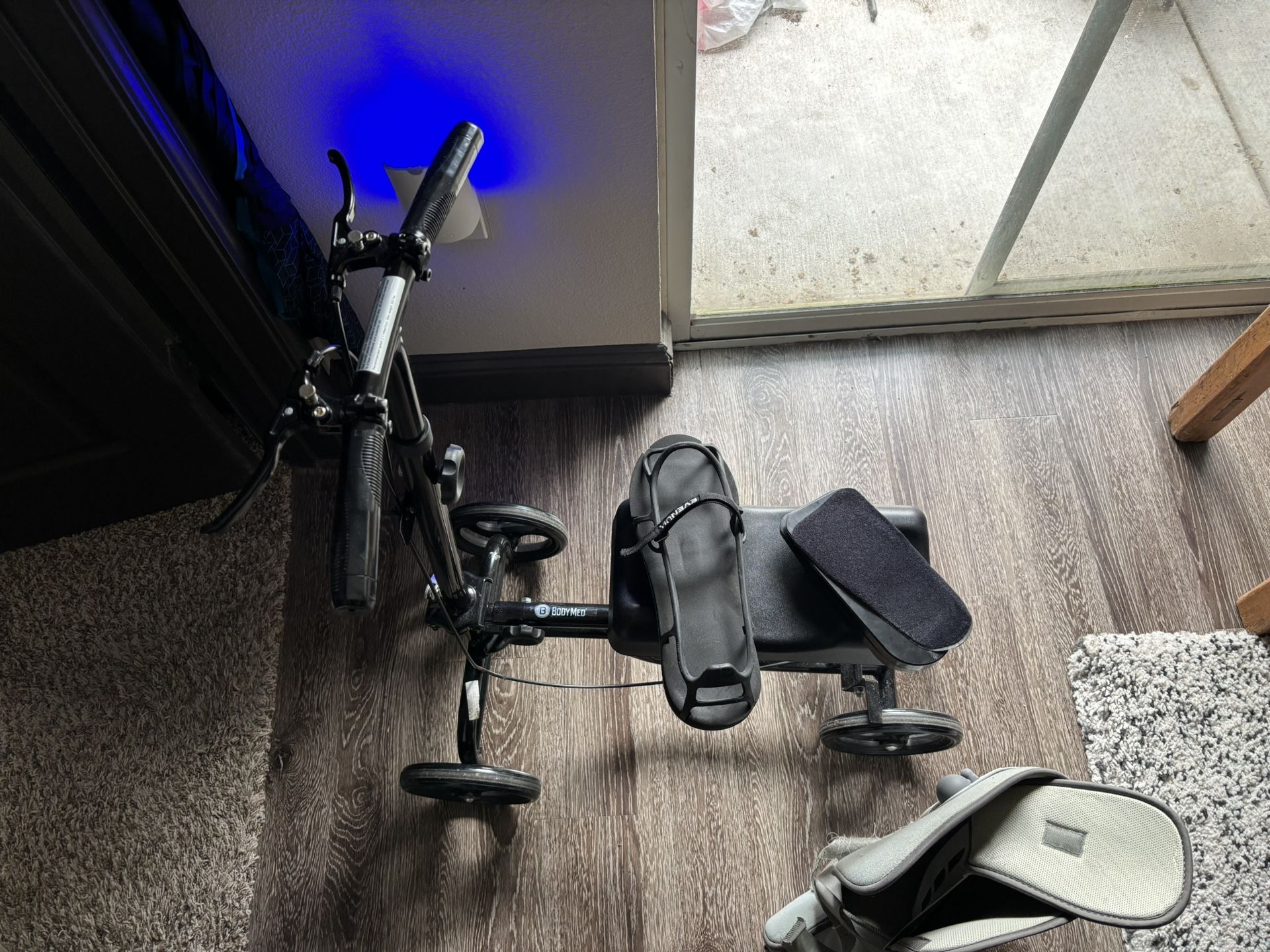 Knee Scooter And Support Boot