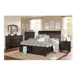 Queen Bedroom Set