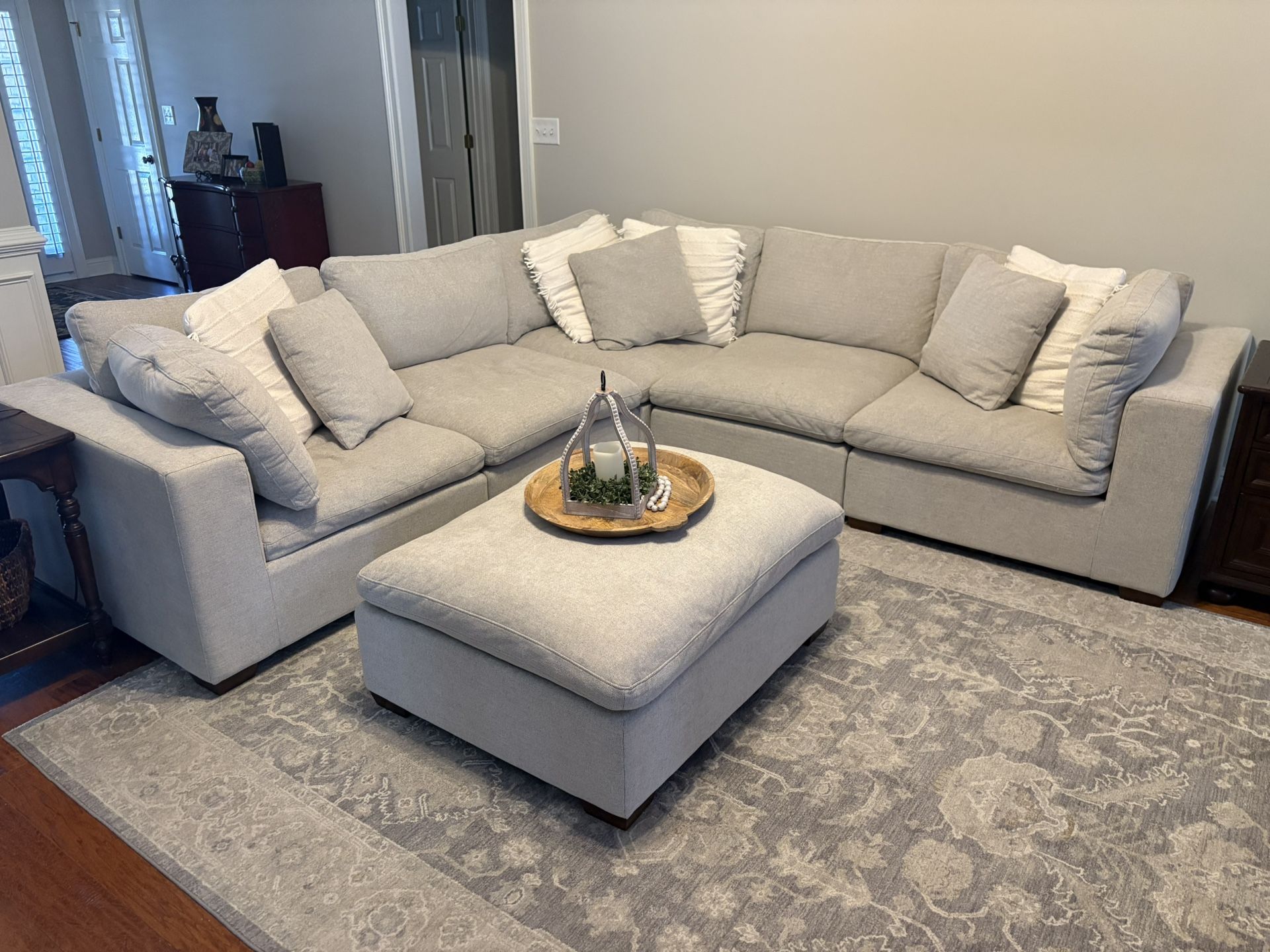 Thomasville Sectional Sofa & Ottoman