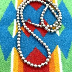 Vintage Sterling Slimming Navajo Necklace