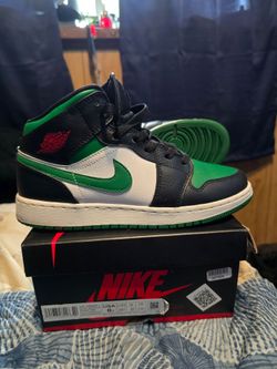 Nike jordan 1 high pine green