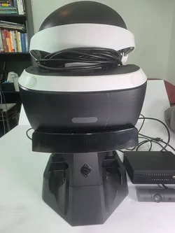 PlayStation VR Headset Bundle - Headset, 2 Move Controllers, Camera