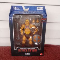Masters of the Universe Revelation He-Man Masterverse Figure