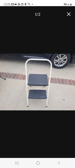 Used Great Condition Cosco 2-Step Ladder No Lower Offers Accepted