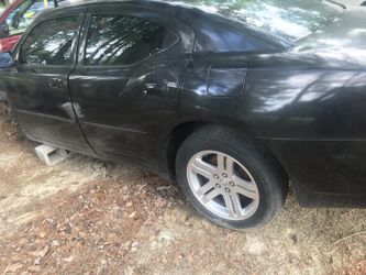 2007 Dodge Charger r/t part