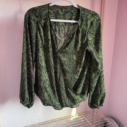 Small snake-print I.N.C. Shirt