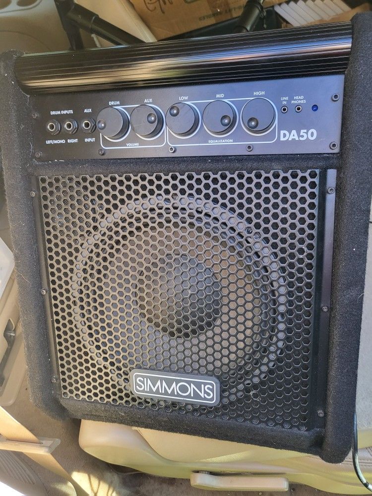 Simmons DA50 Electronic Drum Set Amplifier 50Watts RMS 10" HD Speaker
Excellent Condition