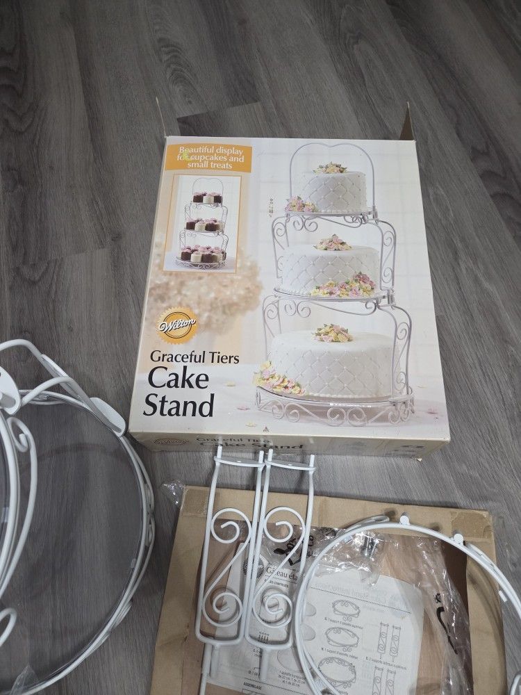 Wilton Cake Stand Graceful Tiers