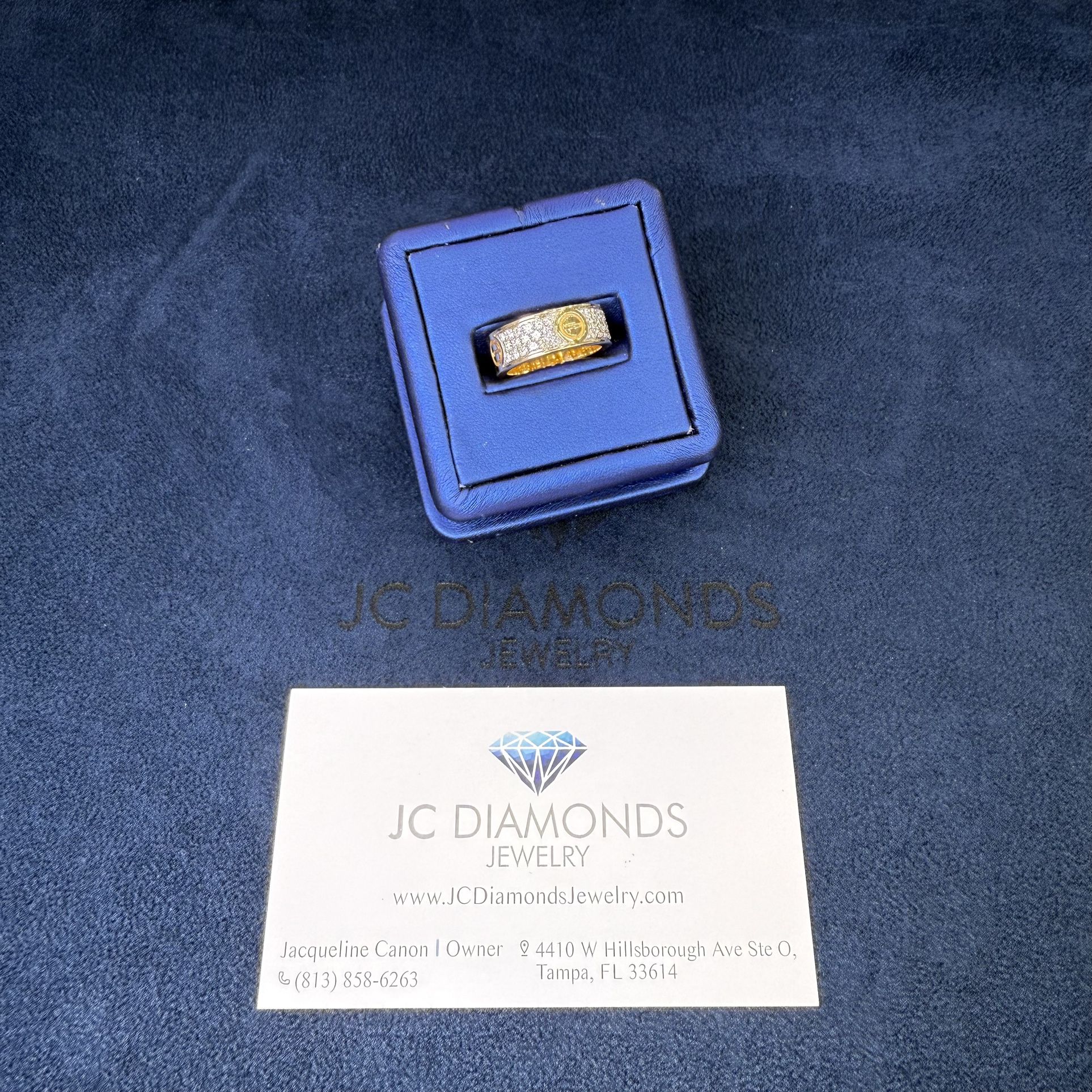 Ring 7 MM Wide 10k Gold Yellow Diamonds Vs Quality / Natural Diamonds 