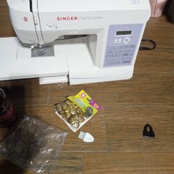 Singer Sewing Machine  Thumbnail