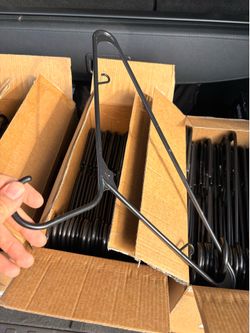 Plastic hangers