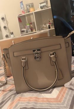 Mk purse