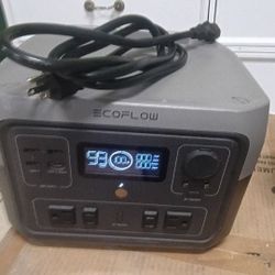 EcoFlow RIVER 2 Max Portable Power Station 512Wh Capacity,Solar Generator,1000W AC Output for Outdoor Camping,Home Backup,Emergency,RV,off-Grid