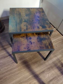 Industrial style square nesting table set