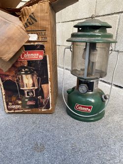 Vintage Coleman Lantern 2-82