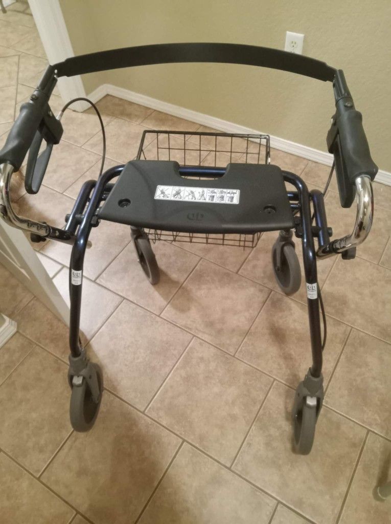 Sit/Stand-up Walker