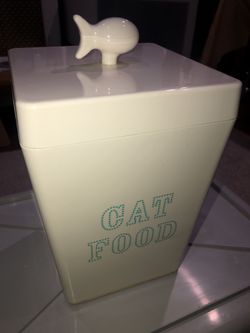 cat food container + non tip bowl and additional bowl