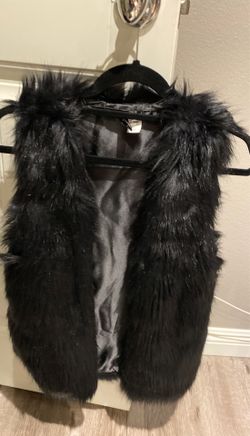 Faux fur vest Sz small