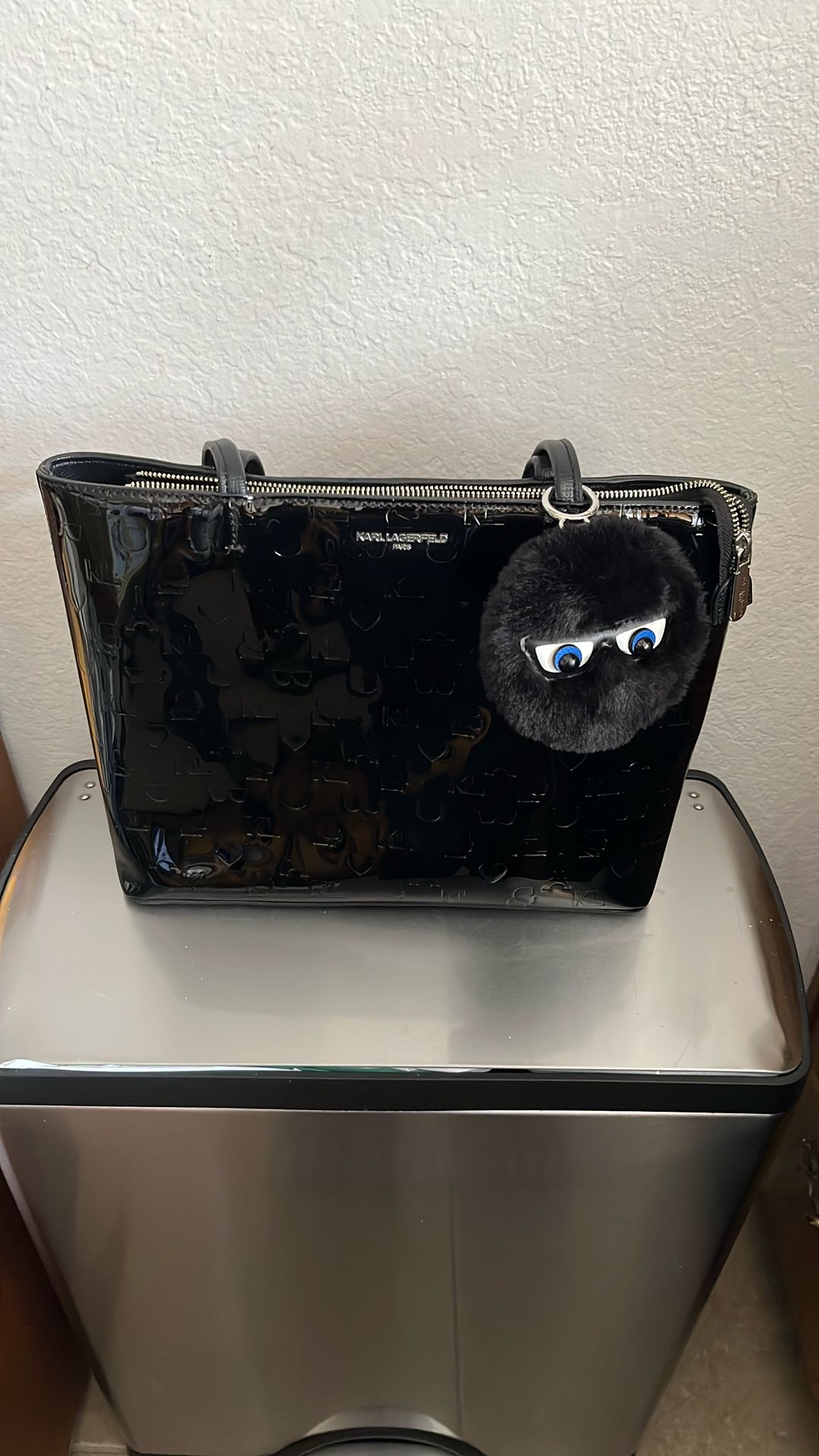 Karl Lagerfeld Paris - New