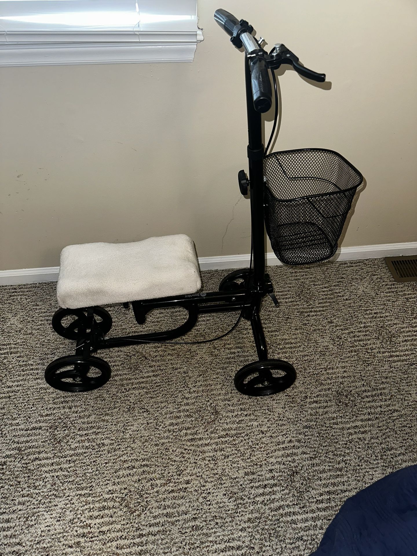 Used Knee Scooter 