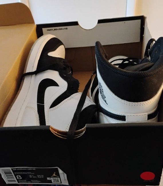 Air Jordan 1
