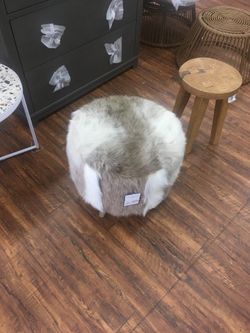 Faux fur ottoman