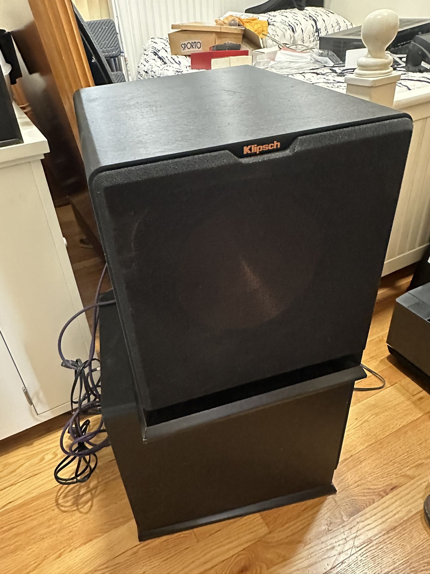 Klipsch Reference R-121SW 12" powered subwoofer