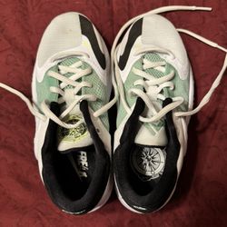 Lightly Worn Girls Nike Shoes 