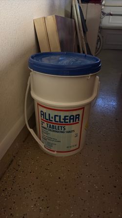 Private Party 3 inch Chlorine Tablets 50 Pounds