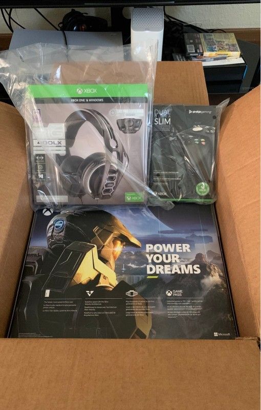 Xbox Series X Bundle