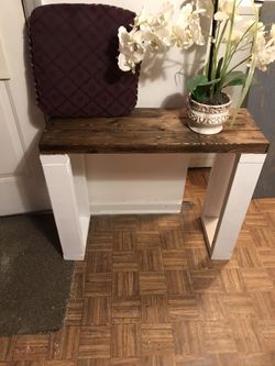 Walnut honey stain top entryway bench