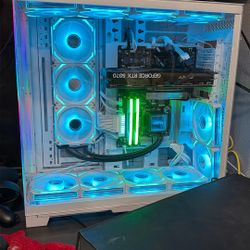  Custom PC 