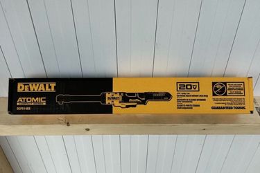20V MAX 1/4 in. Extended Reach Cordless Ratchet (Tool Only)