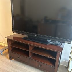MOVING NEED GONE By Thursday, April 16: TV Console/TV