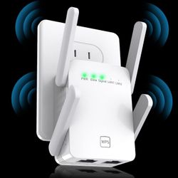 WiFi Range Extender with Dual Antennas