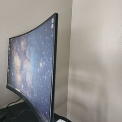 27" Curved Gaming Monitor.