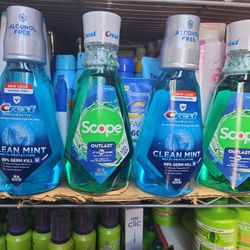 Scope Or Crest Mouthwash 500ml