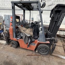 Selling Eupiment , text For price 