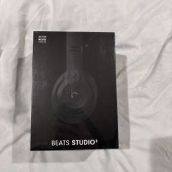 Beats Studio 3 Unopened 