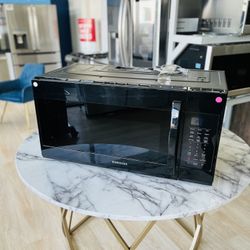 Samsung - 1.9 Cu. Ft. Over-the-Range Microwave with Sensor Cook - Black Model:ME19RFB  9RE