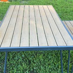 Out Door Table 
