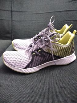 NEW REEBOK SIZE 11.5