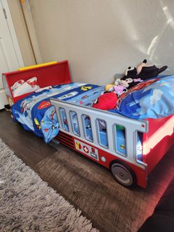 Fire Truck Toddler Bed, Mattress Plus Sheets