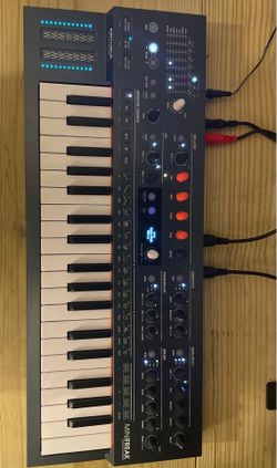 Arturia MiniFreak