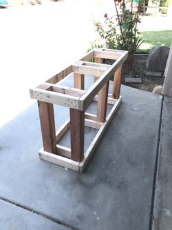 Custom made aquarium stands - photo shows stand for 100 gallon tank (60.5in X 18.5in X 24in.)