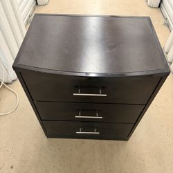 Wooden 3 Drawer Dresser