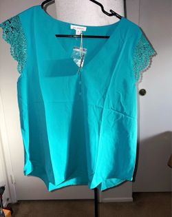 Blu Pepper Teal Lace Sleeve Blouse Size Small
