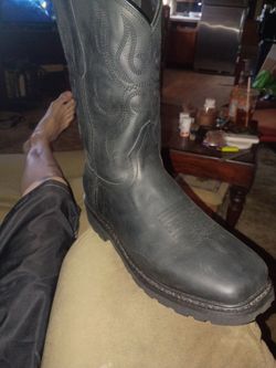 $225 BRAND NEW NEVER WORN!! PAID $309.