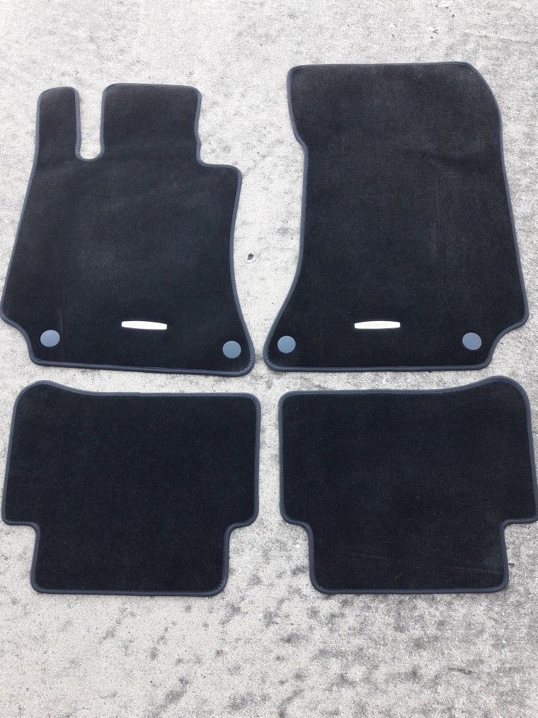 Mercedes Benz Floor Mats 