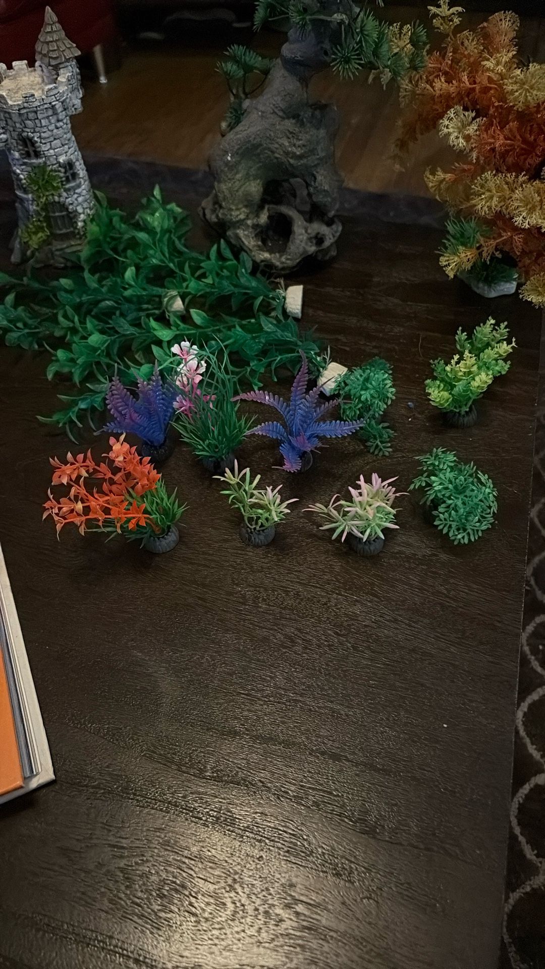Bunch Of Aqaurion Decorations
